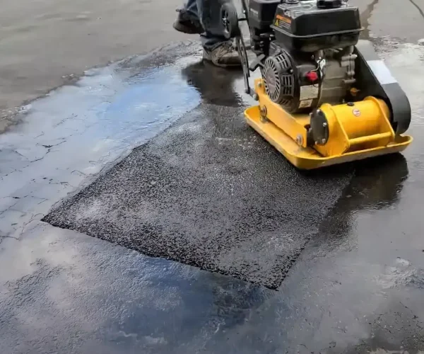 imgi_28_imgi_182_Asphalt-Repair